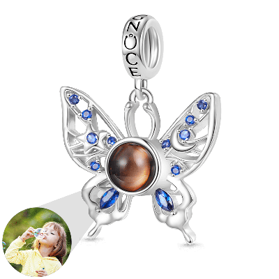 Projection Butterfly Photo Pendant